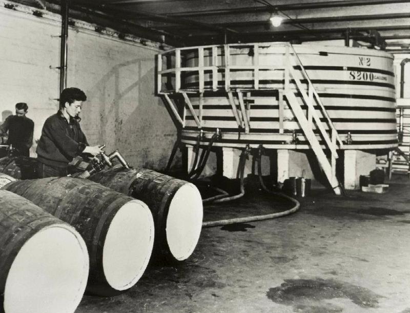 Thời điểm ban đầu của thương hiệu Chivas Regal