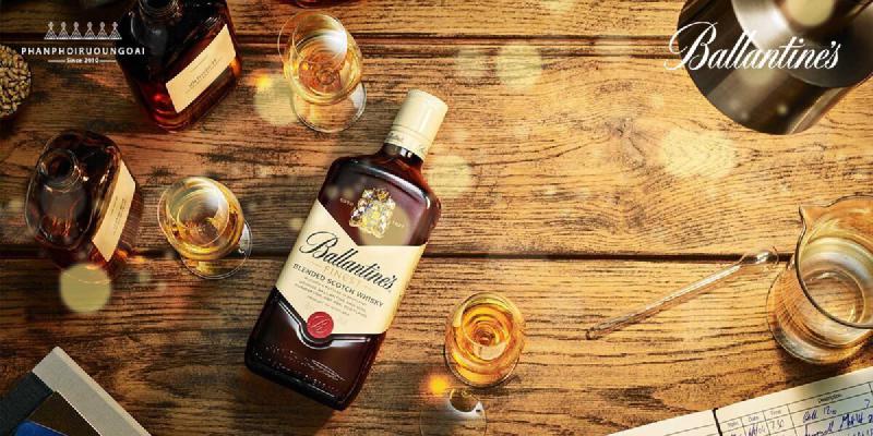 Quá trình thử nếm rượu Ballantine's Finest