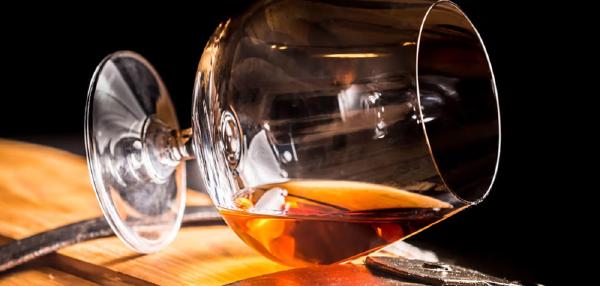 Báo giá rượu Chivas hộp quà tết 2026